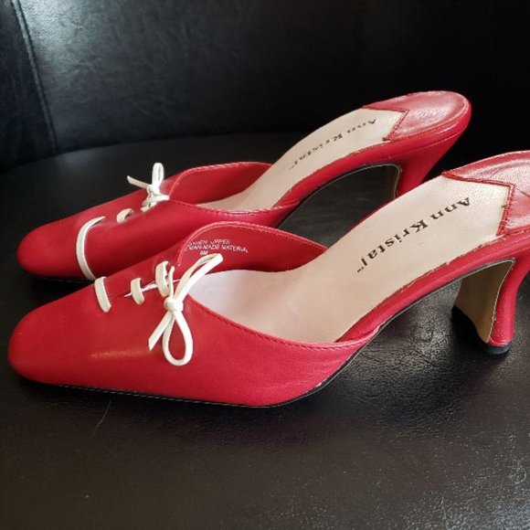 Ann Kristal slip on - Picture 2 of 4